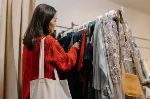 The Art of Thrift Shopping for Fashion Enthusiasts